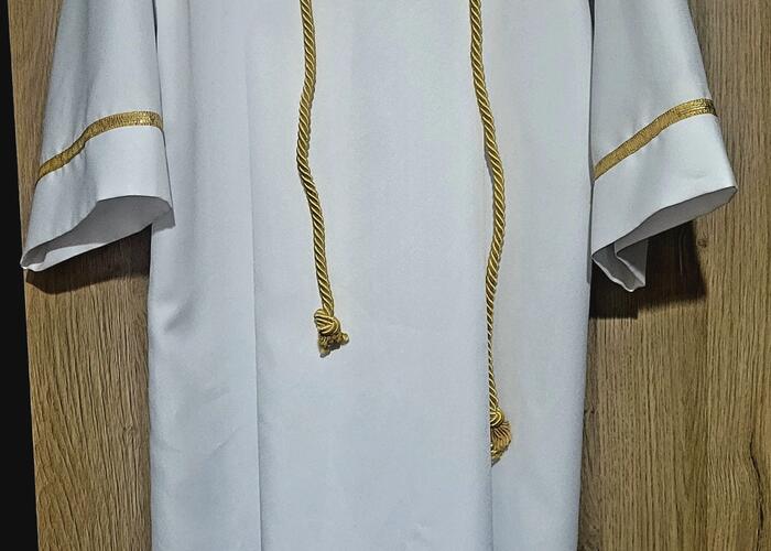 Grajewo ogłoszenia: Sprzedam albę na wzrost ok 156cm
 Wyprana wystarczy tylko...